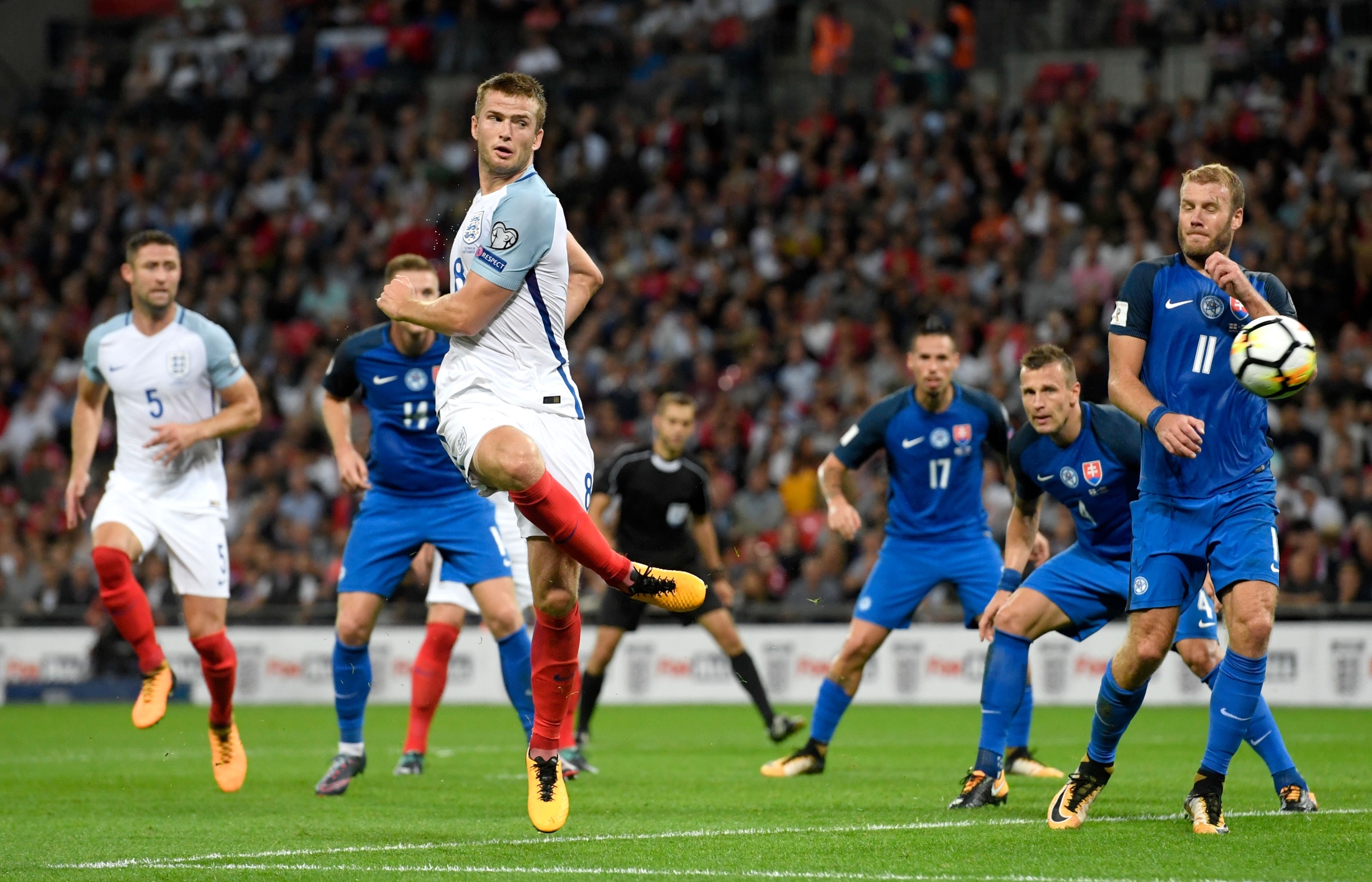 亚冠精英联赛积分榜：中超3队5轮过后齐聚倒三，海港1分垫底